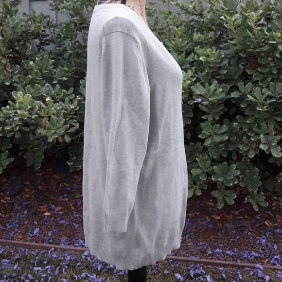 Liz Claiborne grey Cardigan - Picture 3 of 4